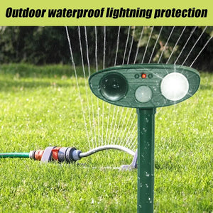 Outdoors Ultrasonic Pet Dog Cat Garden Deterants Upgrade Solar Power Repellers Rechargeable For Animal Dog Raccoon Squirrel Deer